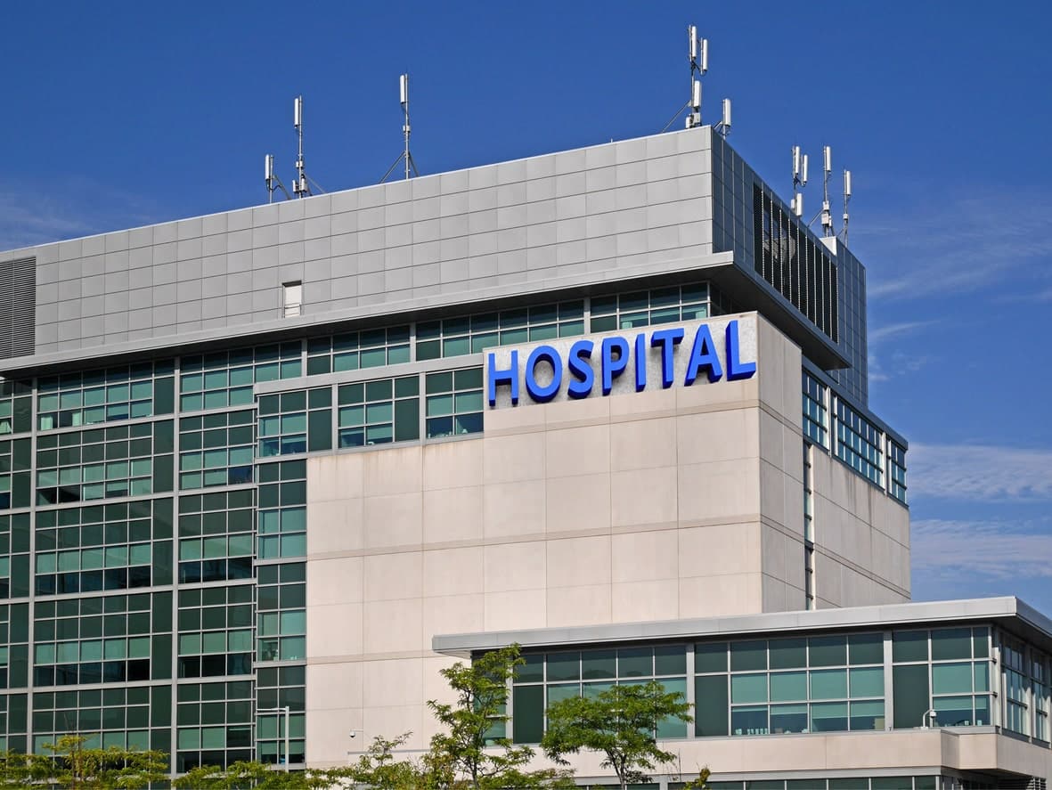 hospitals and medical centers in pleasanton
